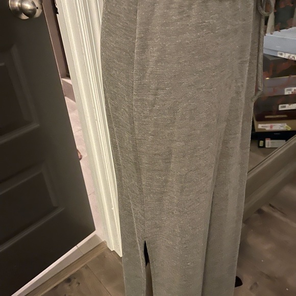Kristin Nicole Comfy Chic Heathered Grey/Green drawstring Maxi Skirt side slits - Picture 2 of 7